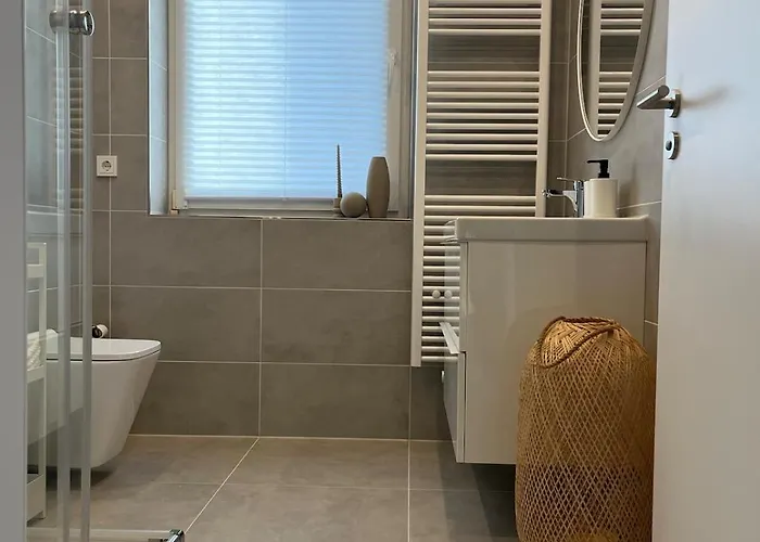 Top-lage! Fuer 4 - Nahe Der Siegerlandhalle Appartement Siegen